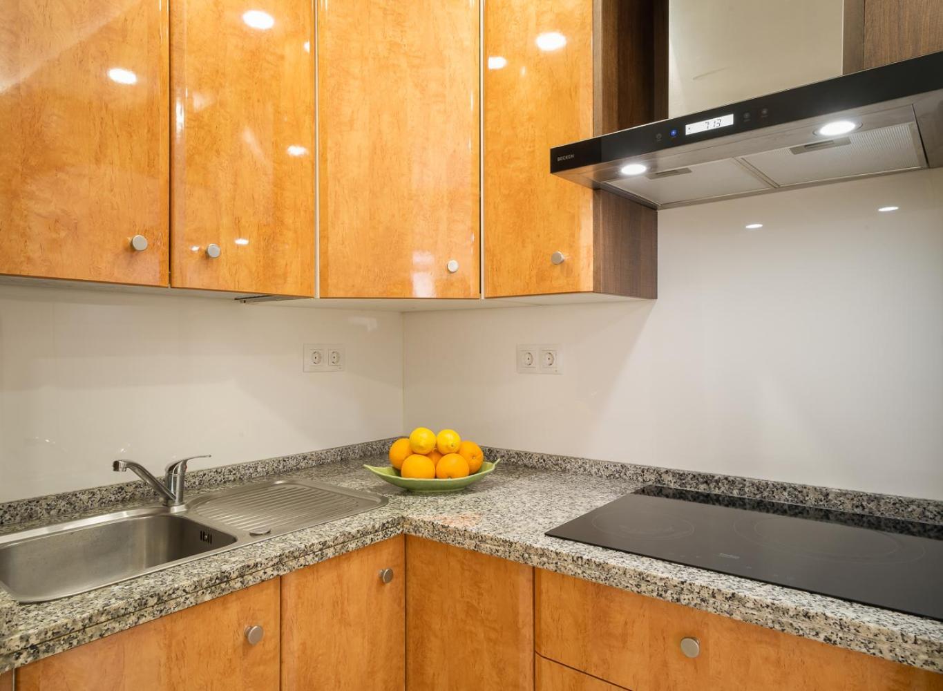 פואנגירולה Precioso Apartamento Junto A La Playa 3 מראה חיצוני תמונה