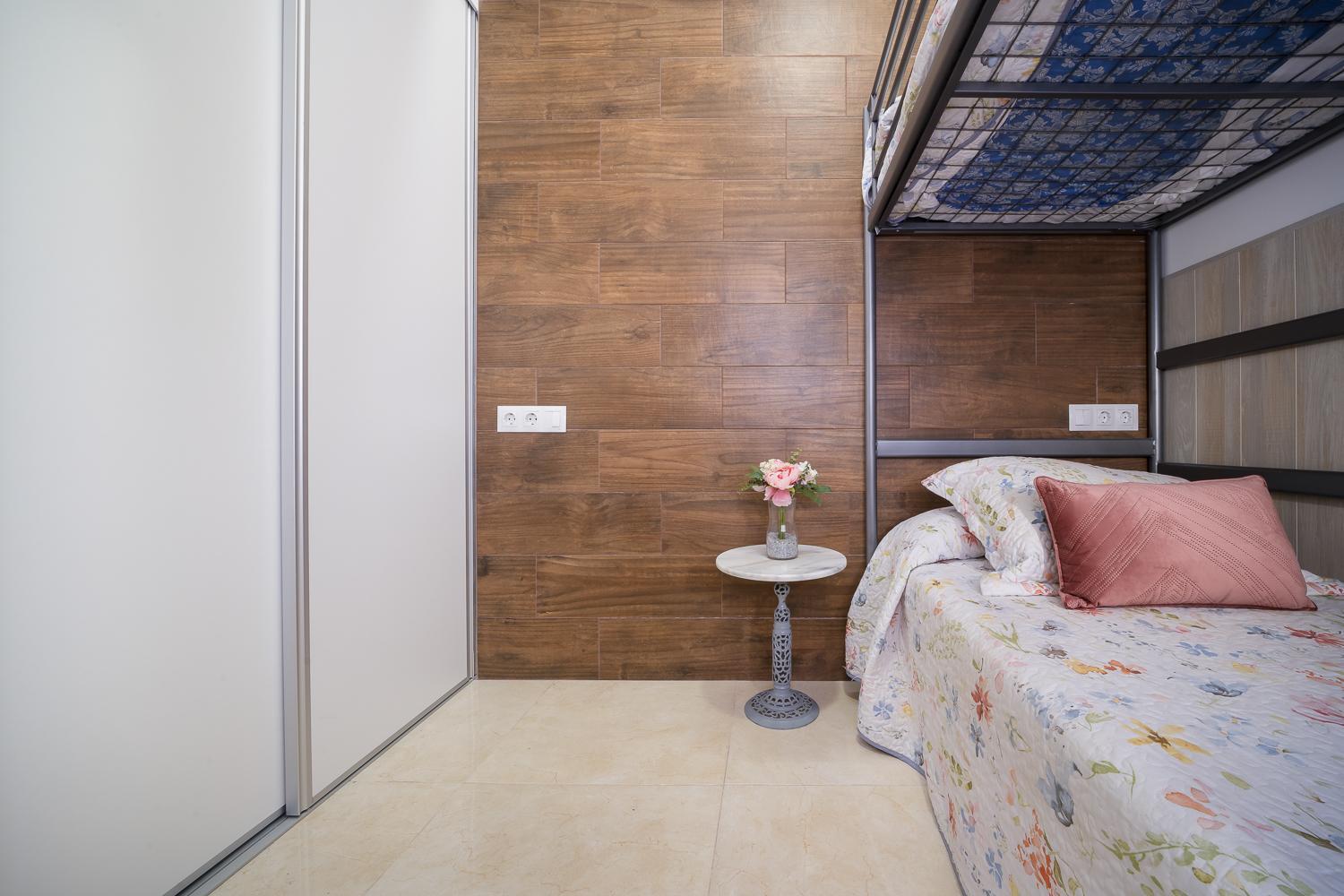 פואנגירולה Precioso Apartamento Junto A La Playa 3 מראה חיצוני תמונה